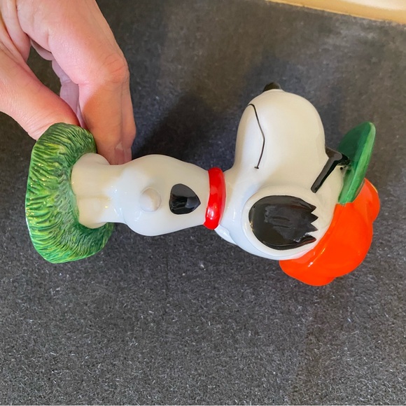 Golfing Snoopy - Picture 5 of 7